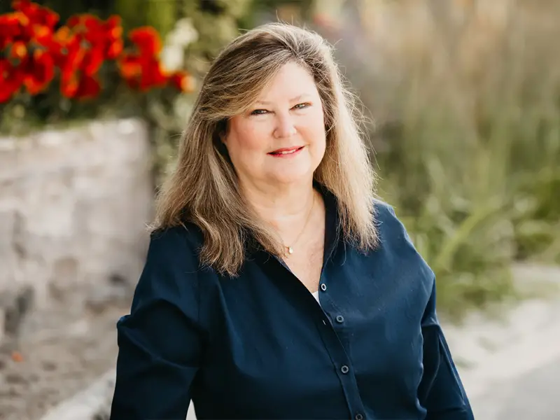 MaryKay Knehr Portrait